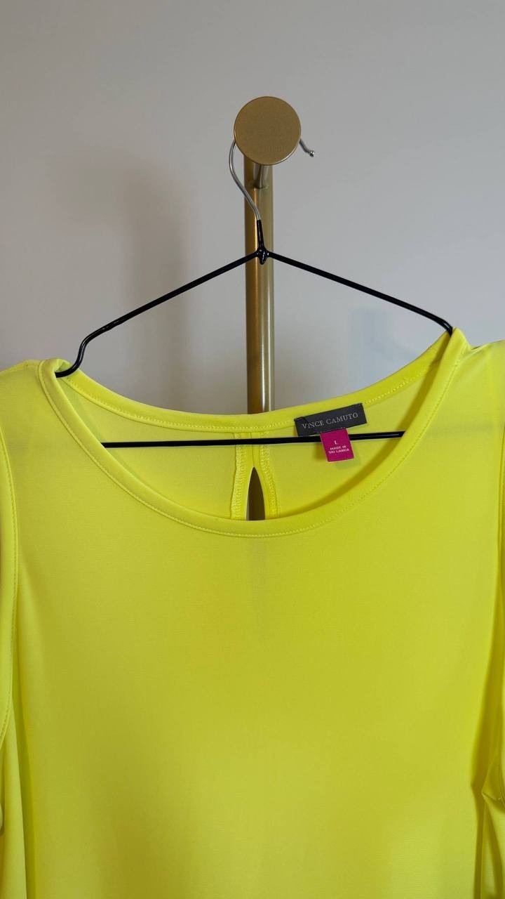 Vince Camuto Women’s  Maxi Dress Lime Crew Neck Size L NWT $69 (needs washing)