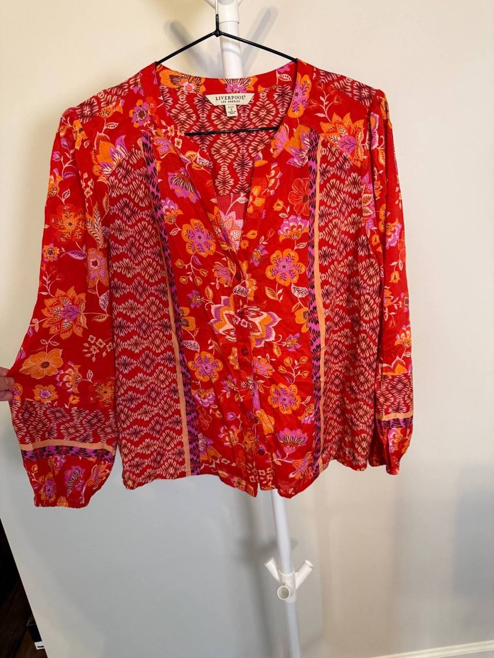Liverpool Los Angeles Long‑Sleeve Button‑Front Woven Blouse – Size S Petite–NWOT