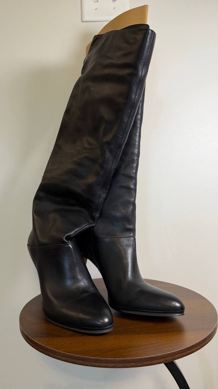 Vince Camuto Sorina Boots 9.5M Black Leather Tall Almond Toe New In Box msrp$269