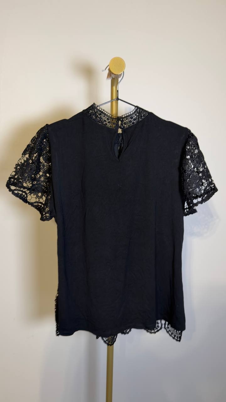 Belldini Women’s Lace‑Front Mock‑Neck Top Black L NWT $59