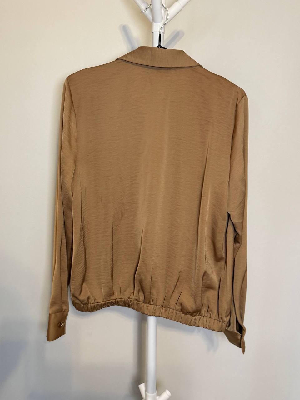 Karl Lagerfeld Paris Collared‑Neck Blouse -Camel– Size S – NWOT – $99