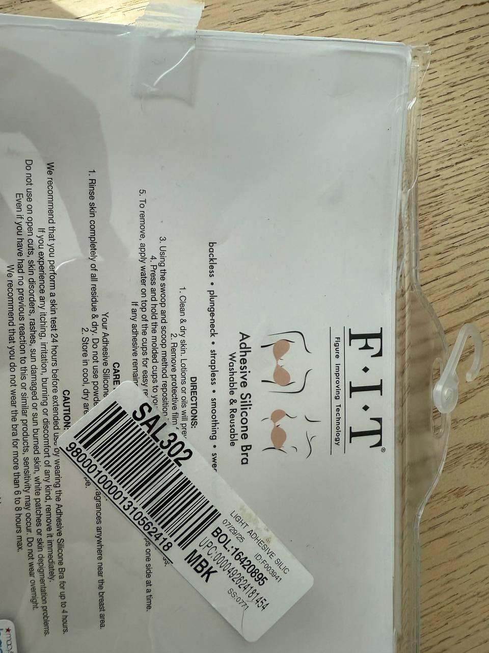 F.I.T Adhesive Silicone Bra – Strapless Backless Push Up Invisible Bra D Cup