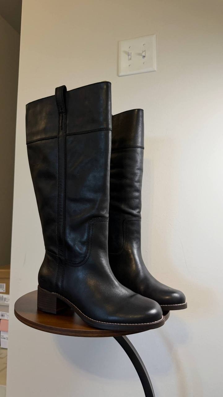 Lucky Brand Hybiscus Boots 9.5M Black Leather Pull Tabs Riding NIB msrp$229