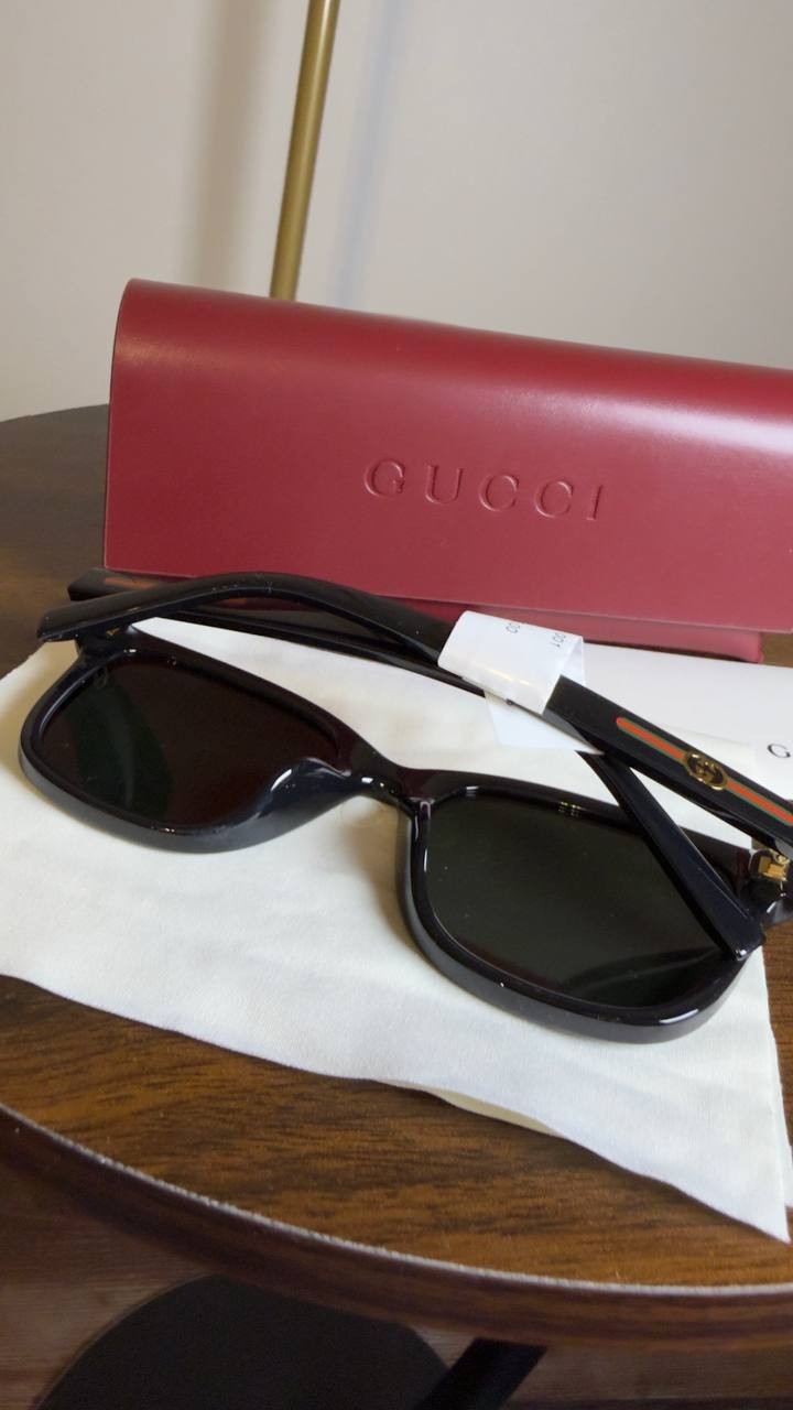 Gucci  Women’s  Acetate  Square  Sunglasses  Black  OS  NWT  $305