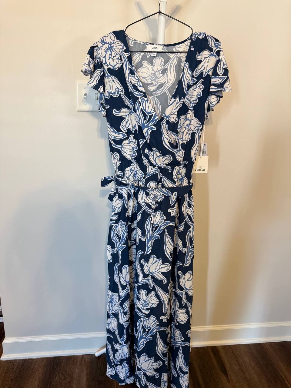 CeCe Wrap‑Front Short‑Sleeve Maxi Dress – Size L – NWT – $89