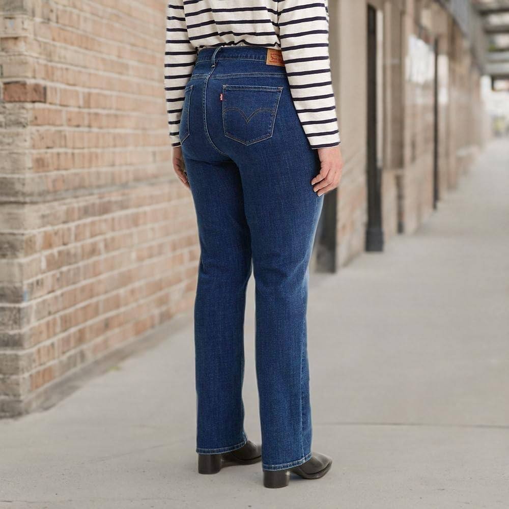 Levi’s Classic Straight Jeans Plus Size Blue 24W NWT $59.50