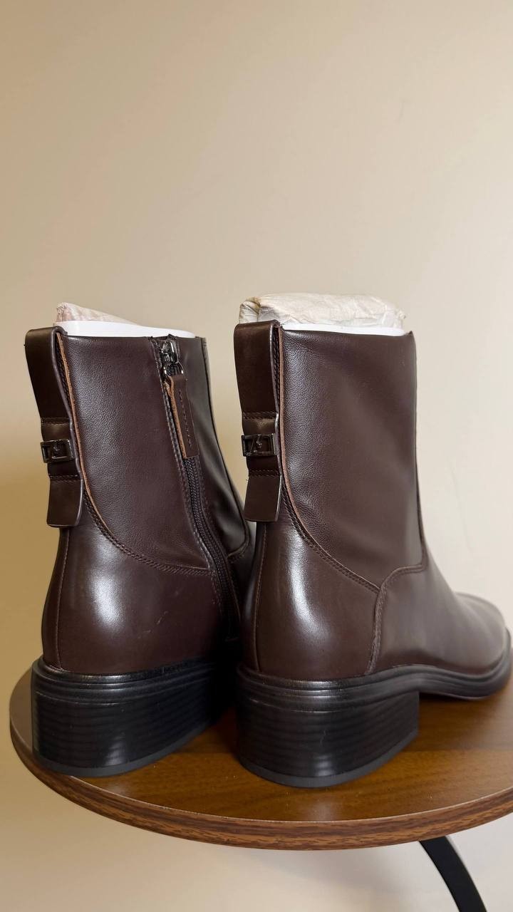 Franco Sarto Gracely Boots 9M Brown Leather NIB[Scratch Noted] msrp$175