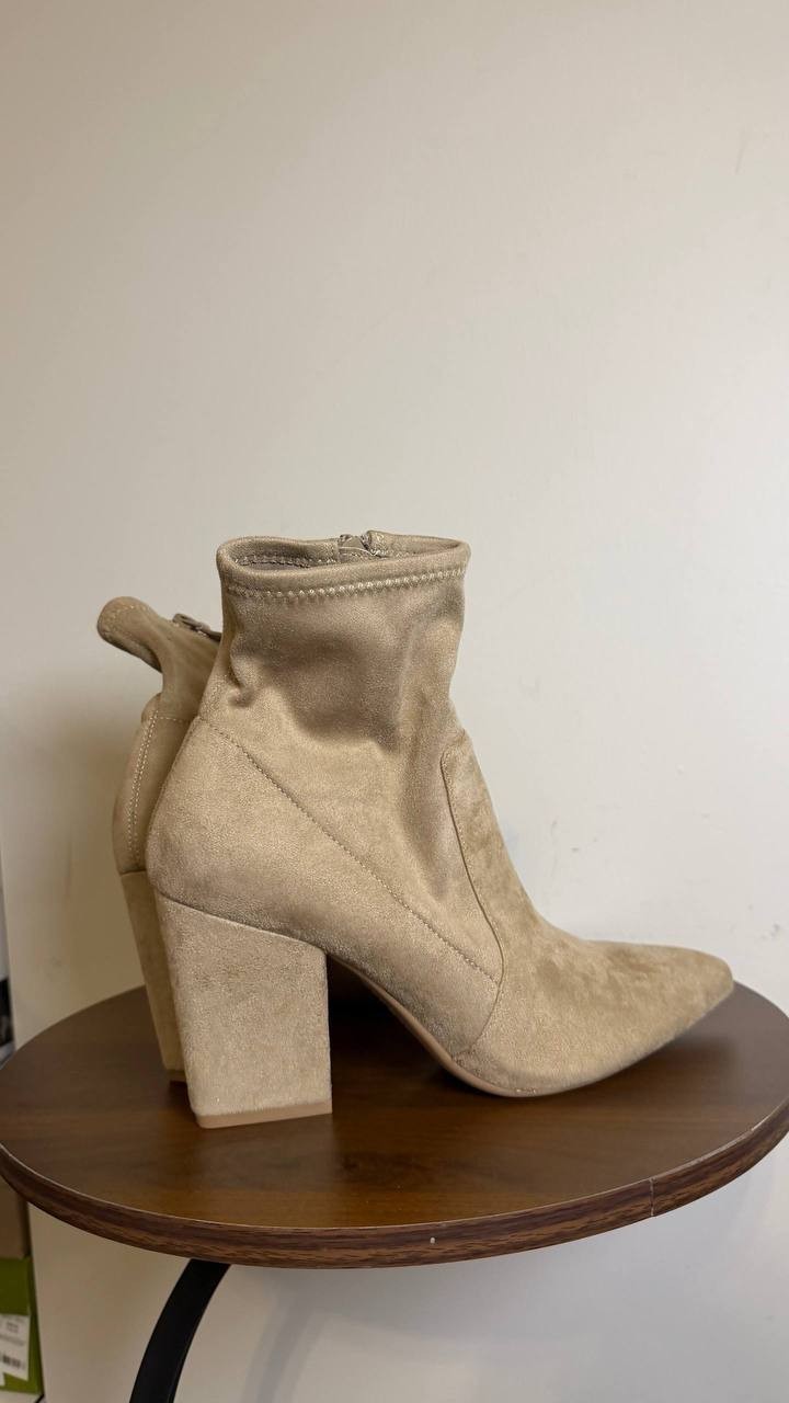 On•34th True Taupe Fabric Block Heel Booties 8M New in Box MSRP $99.90