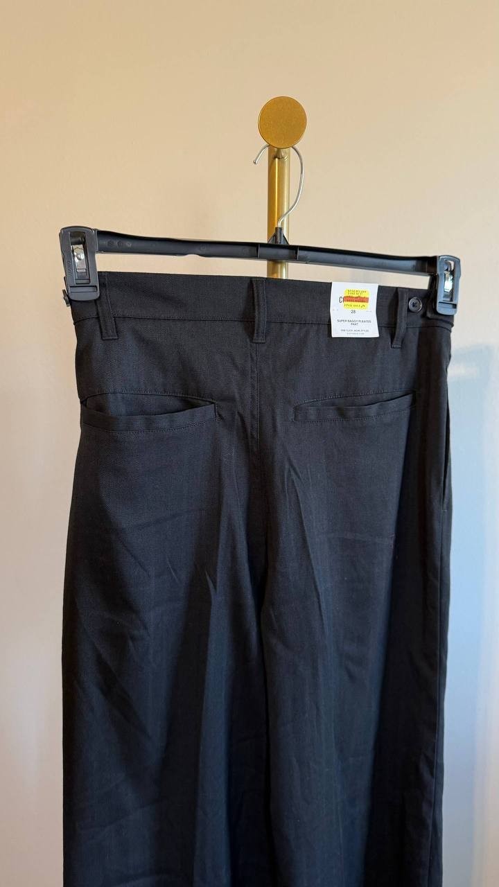 Cotton On Men’s Super Baggy Pleated Pant Black 28 $69.99 NWT