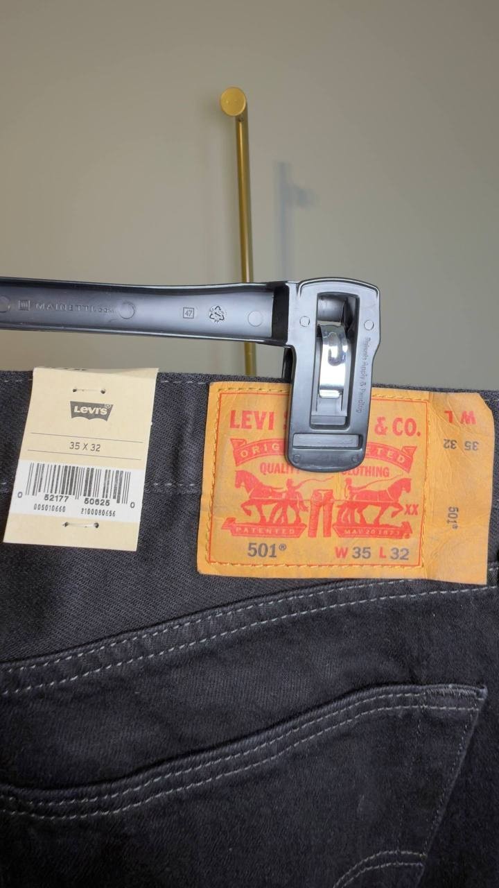 Levi’s 501 Original Men’s Jeans Black 35x32 NWT $84.95