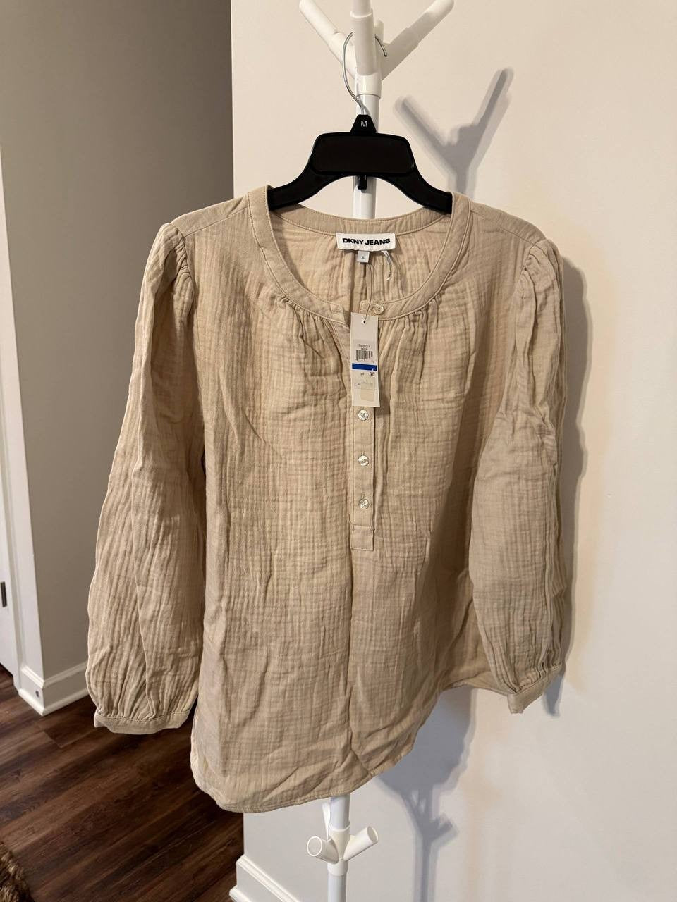DKNY Jeans Textured Button‑Front Long‑Sleeve Top – Beige – Size XL – NWT – $59