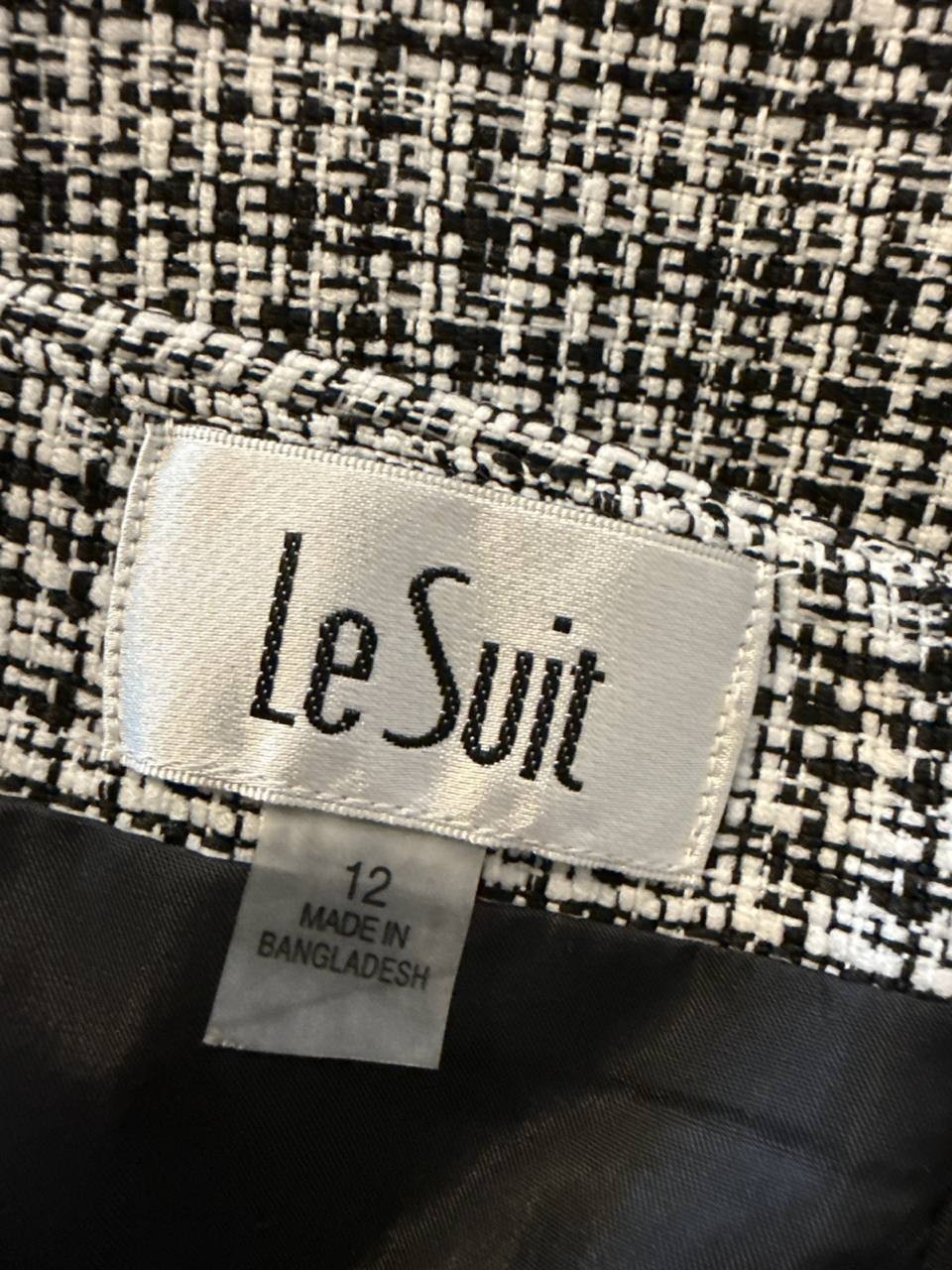 Le Suit Classic Career Skirt – 12 – NWT