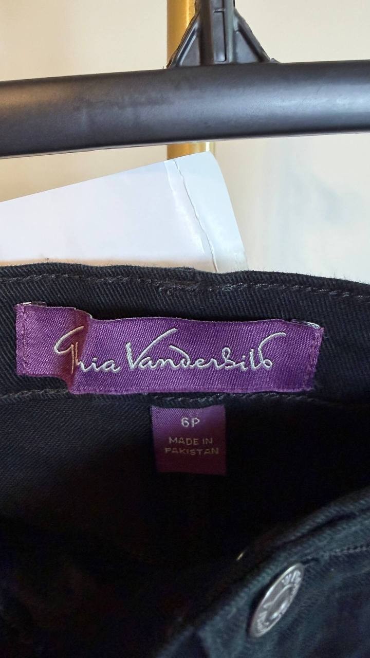 Gloria Vanderbilt Amanda High Rise Tapered Leg Jeans Rinse Noir Size 6P NWT