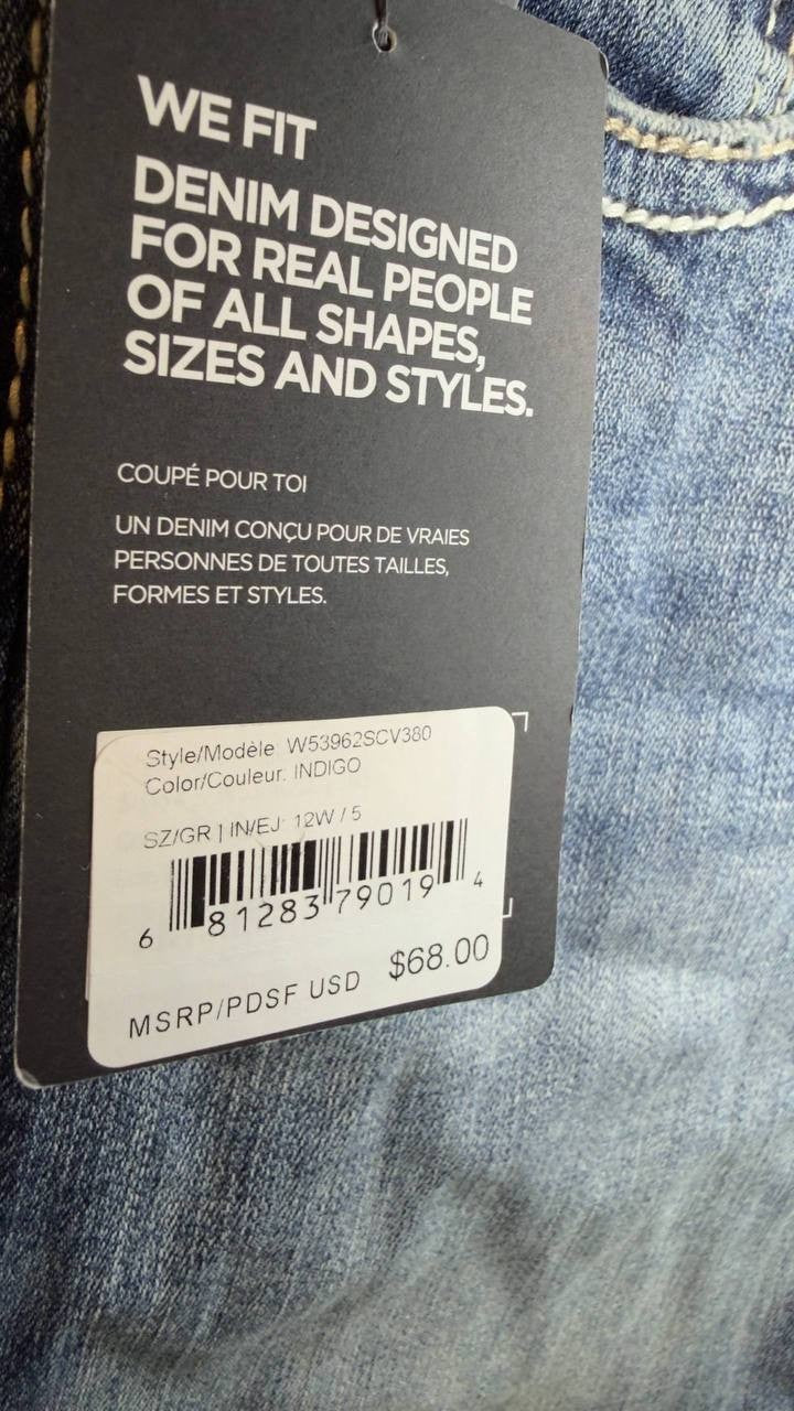 Silver Jeans Boyfriend Mid Rise Shorts Plus Size Indigo 12W NWT $89
