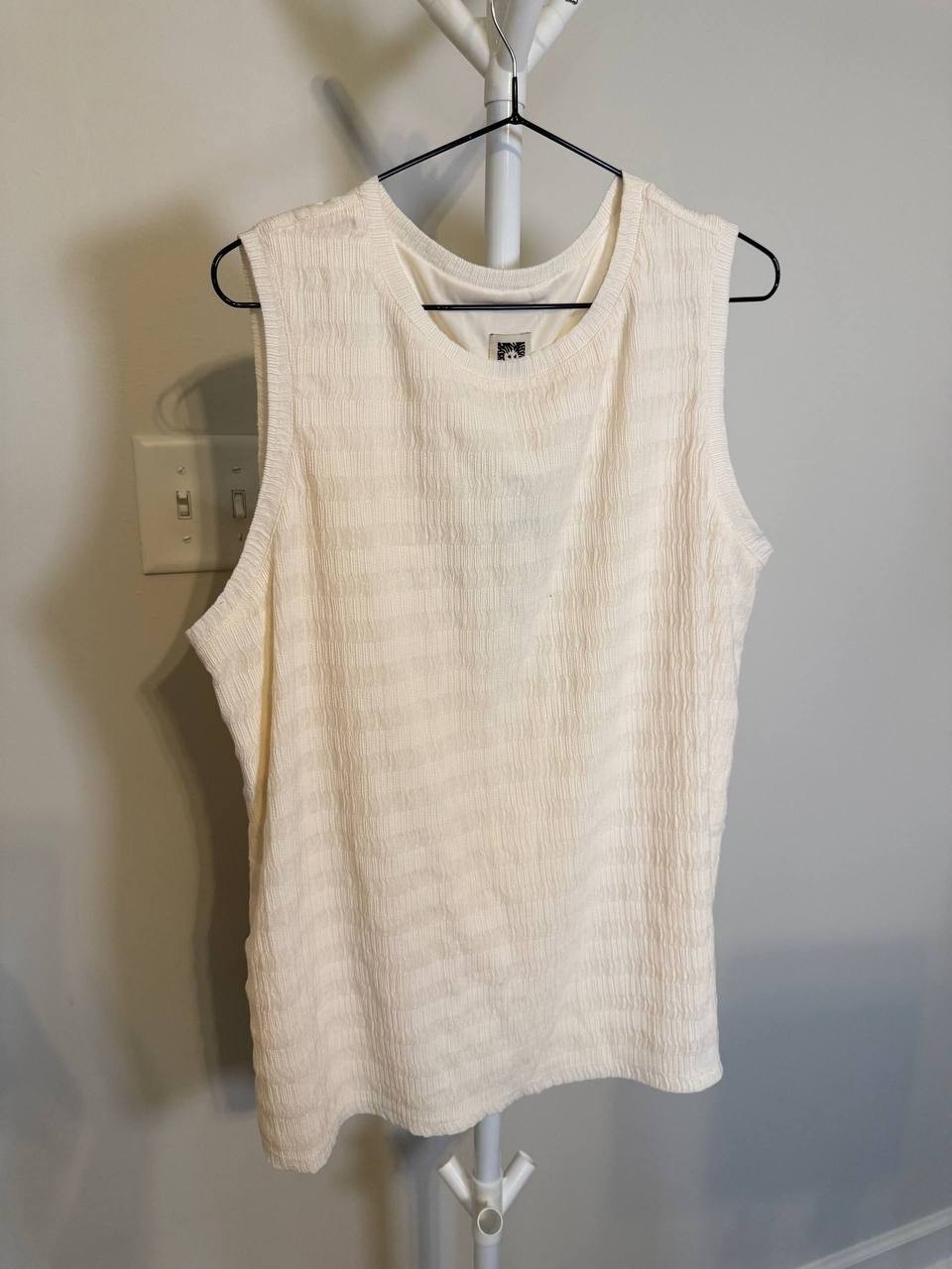 Anne Klein Pucker Wave Sweater Tank – Plus 1X – NWT – $69