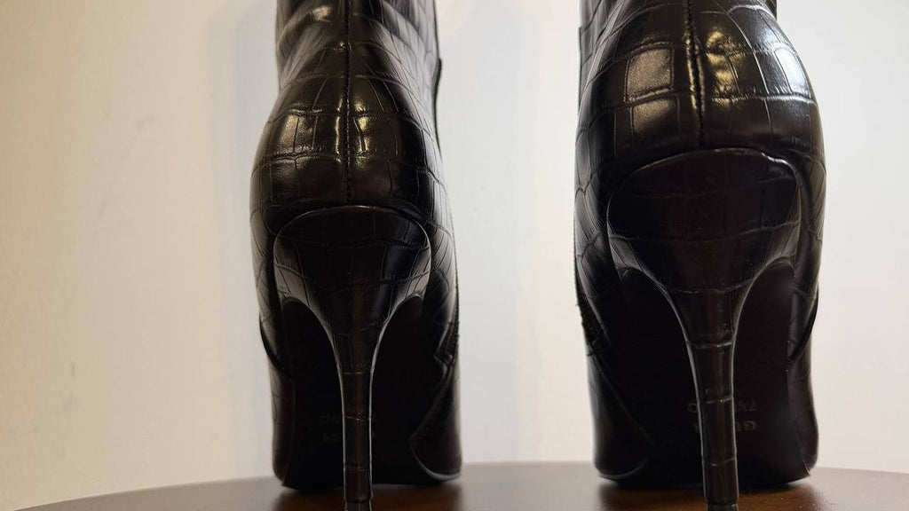 Guess Gressa Boots 7.5M Black Man‑Made Tall Pointed Toe Stiletto NIB msrp$179