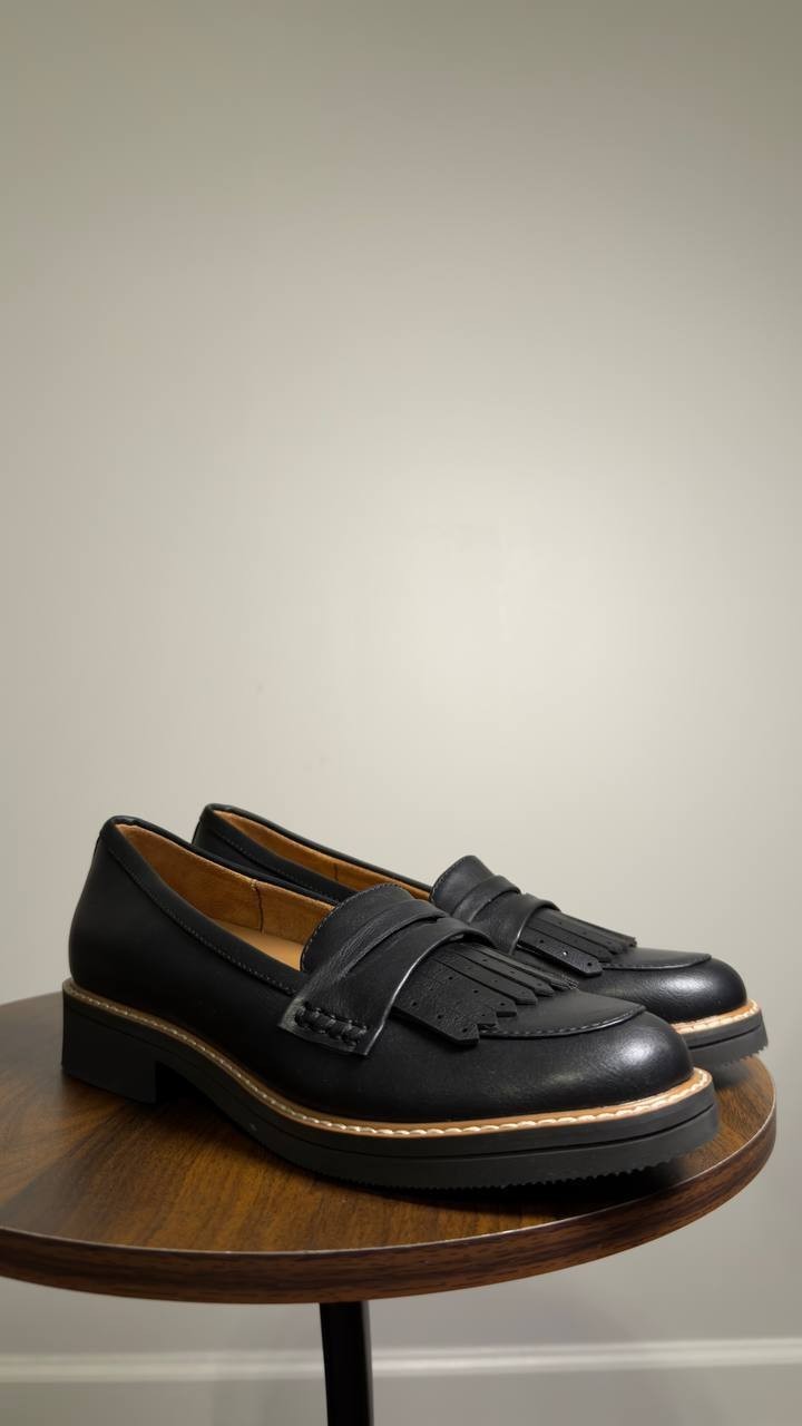 Naturalizer  Loafers  Black  7M  New  $120