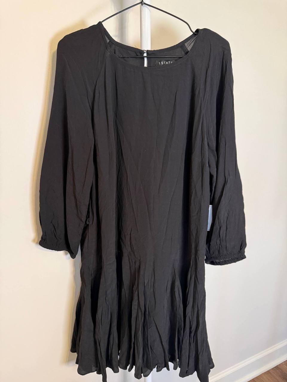 1.STATE Three‑Quarter Mini Dress–SizeL–Pre‑Owned (Defective Button,Missing Belt)