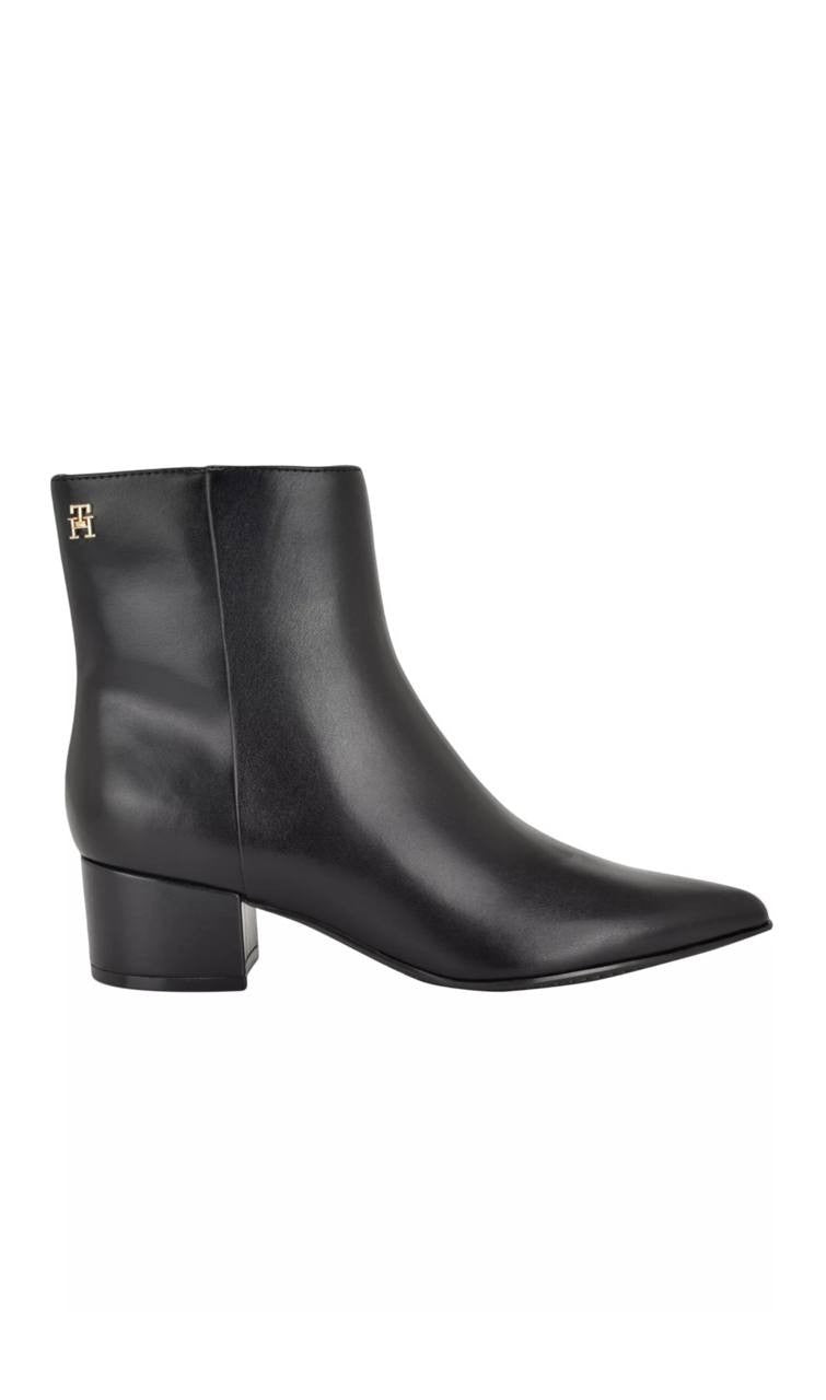 Tommy Hilfiger Block Heel Boots Black 7.5 M New $129.00