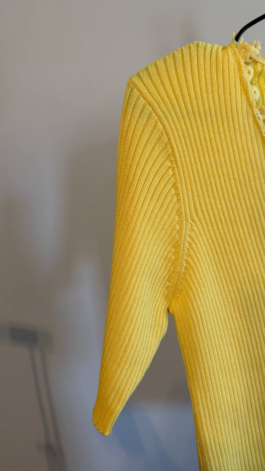 Tahari Women’s Ribbed Pointelle Button‑Front Sweater Yellow Sky $78 NWT