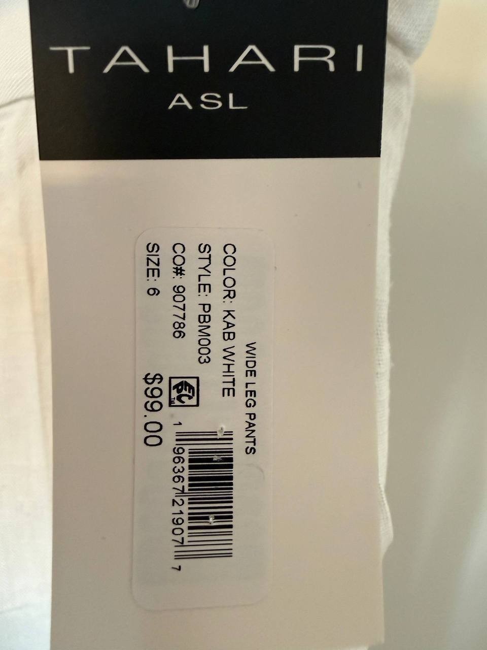 Tahari Petite Wide‑Leg Pants – Size 6 – NWT – $99