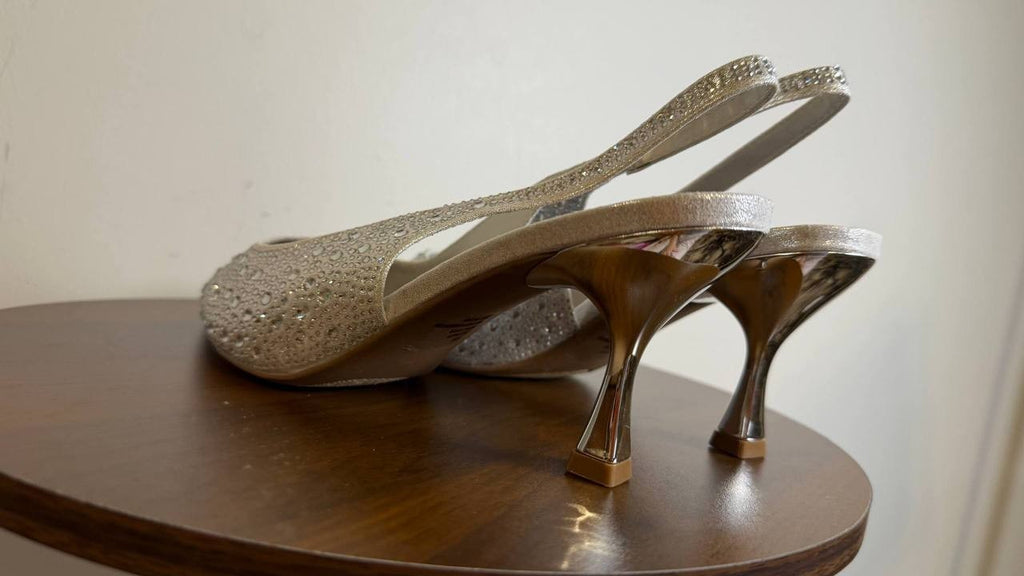 Sugar Dress Pumps 10M Silver Man-Made – New in Box MSRP $69