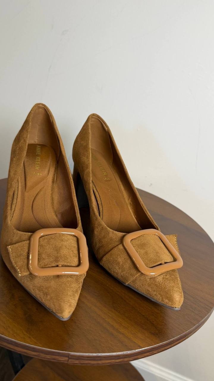 Anne Klein Bentley Pumps 7.5M Cognac Pointed Toe Buckle Block Heel NIB msrp$89