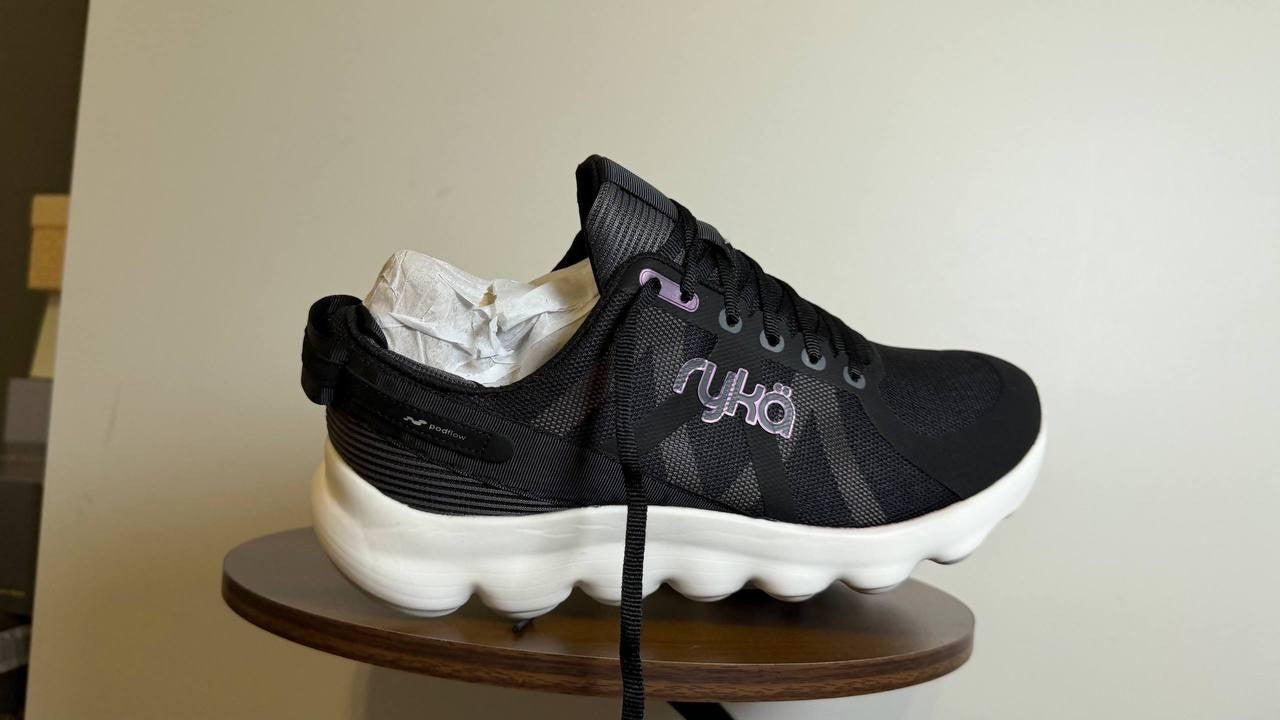 Ryka PodFlow Walking Sneakers 11M Black Mesh Lace‑Up Arch Support NIB msrp$89.99