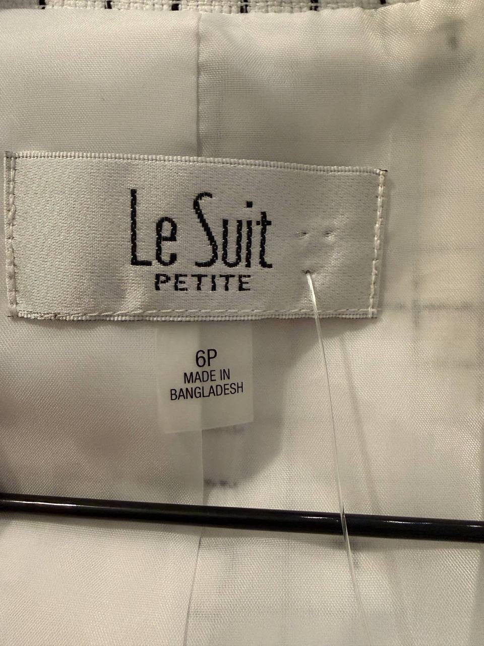 Le Suit Check Print Contrast Trim Blazer – 6P – NWT
