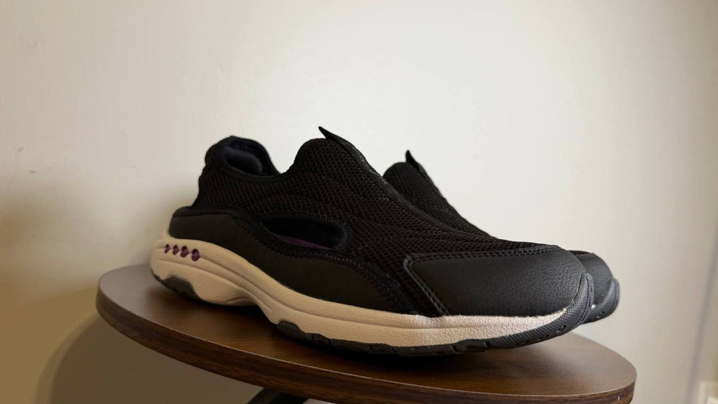Easy Spirit Black Casual Mules 8W New in Box MSRP $79