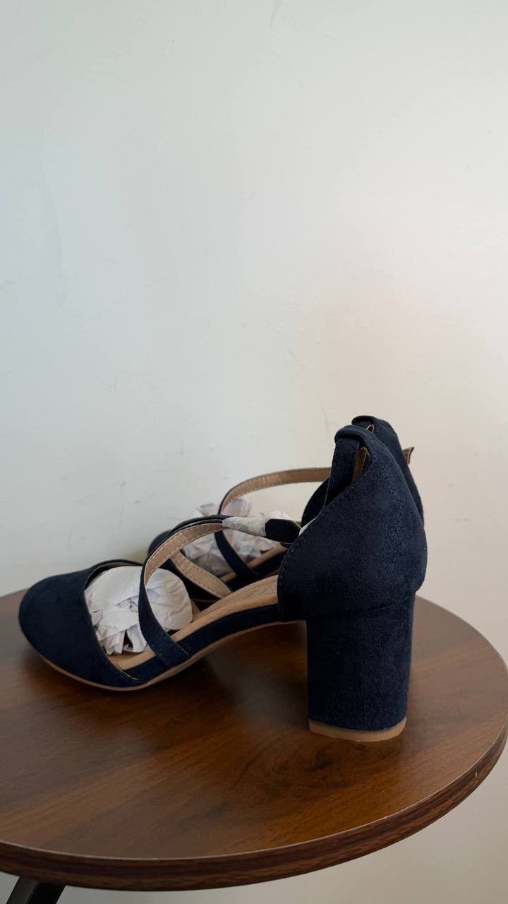 Journee Collection Foster Crisscross Block Heel Pumps Navy 9M Suede $94.99 NWB