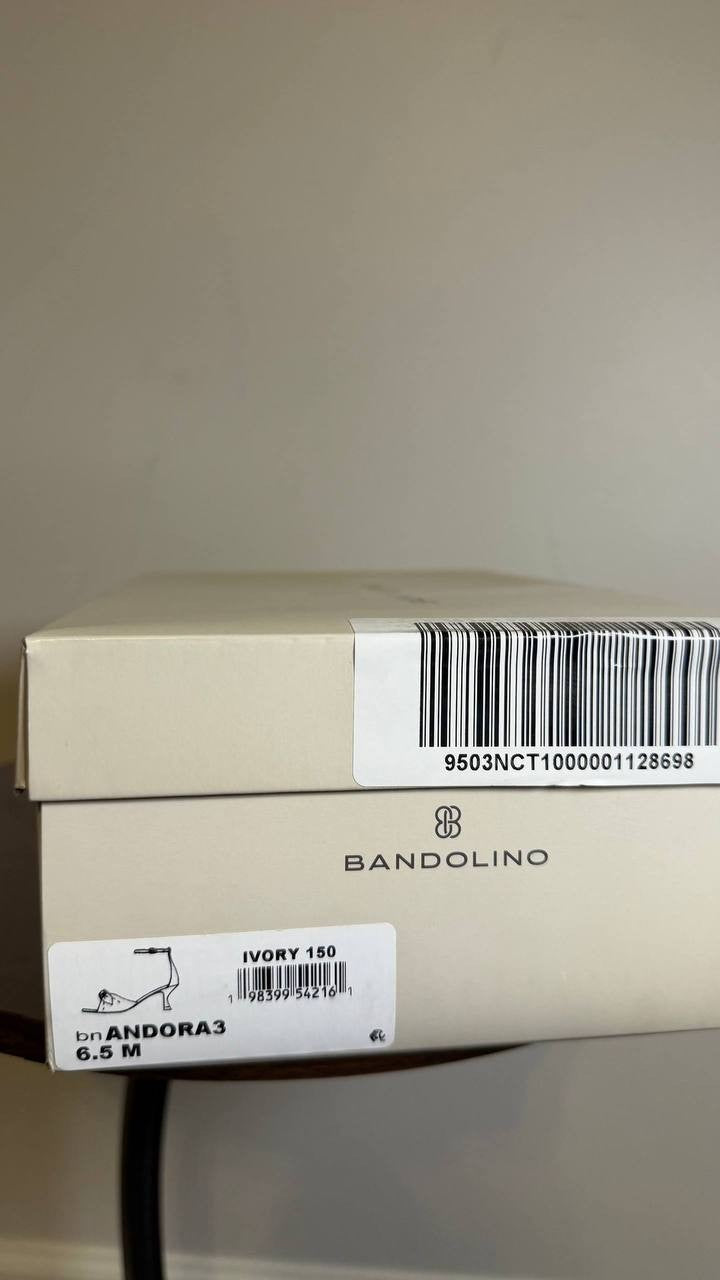 Bandolino Ivory Polyurethane Kitten Heel Sandals 6.5M NIB MSRP $79
