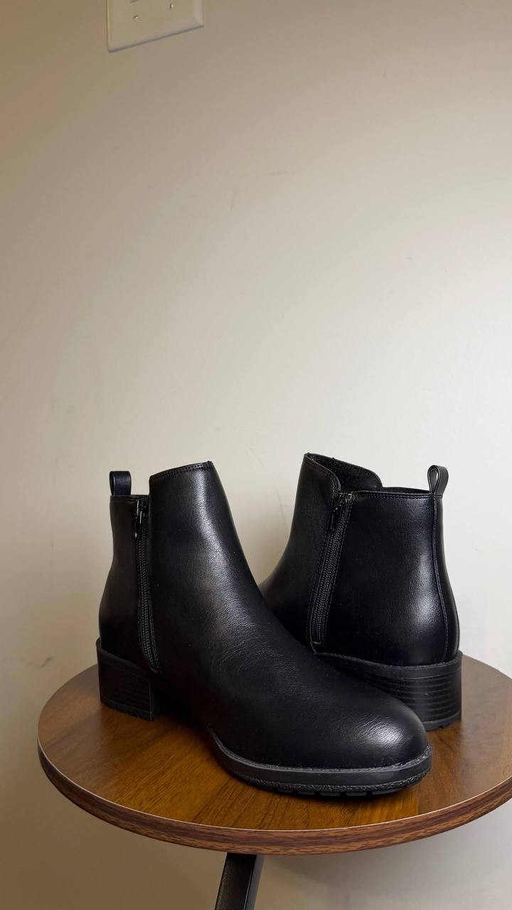 Style & Co Graciee Lug Booties Black Women’s 9 NWB Lug Sole Block Heel $69.90