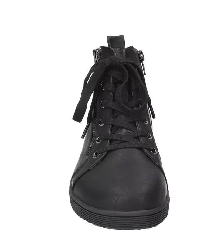 Easy Works Hollyann Boots 7.5W Black Faux Leather Slip‑Resistant NIB msrp$85.95