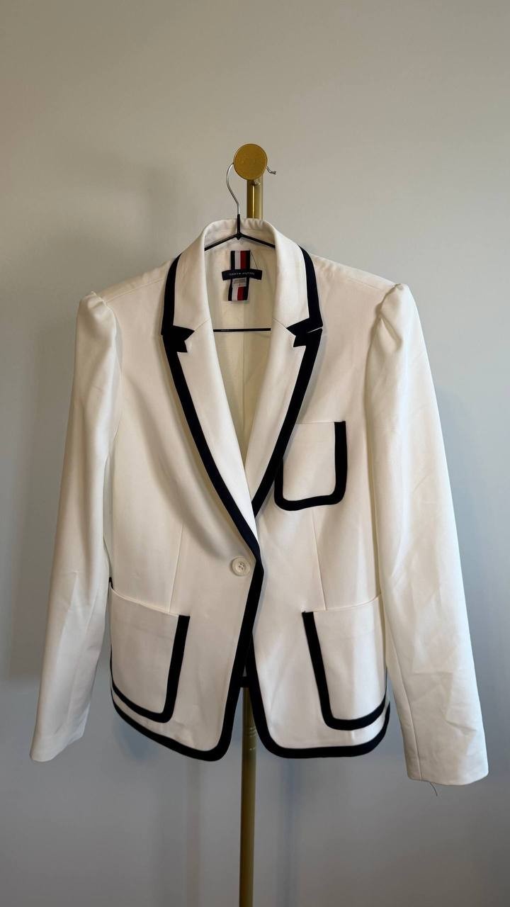 ommy Hilfiger Women’s Contrast‑Trim Puff‑Sleeve Jacket White 2 $159 NWOT