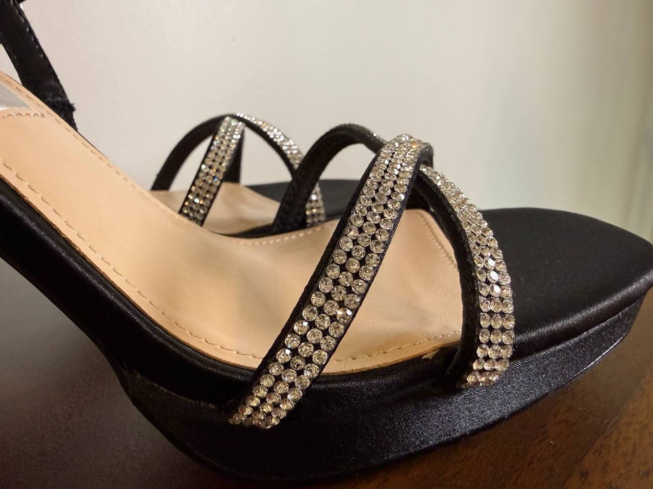 Nina “Steven” Platform Sandals – Black -Size 8M– New (No Box)-$99