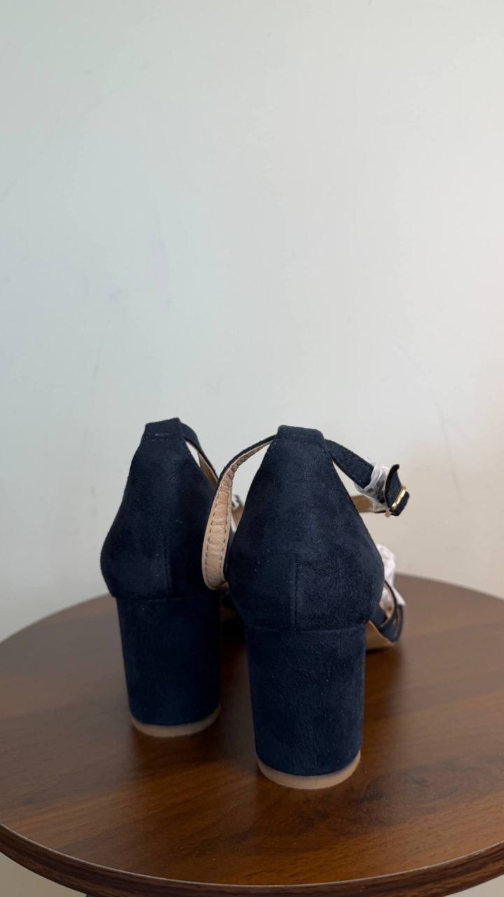 Journee Collection Foster Crisscross Block Heel Pumps Navy 9M Suede $94.99 NWB