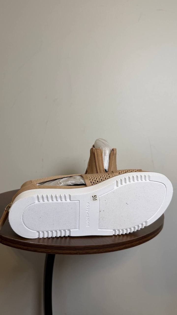 Easy Spirit Wander Lightweight Strappy Sandals Light Natural Women’s 5M NWB $79