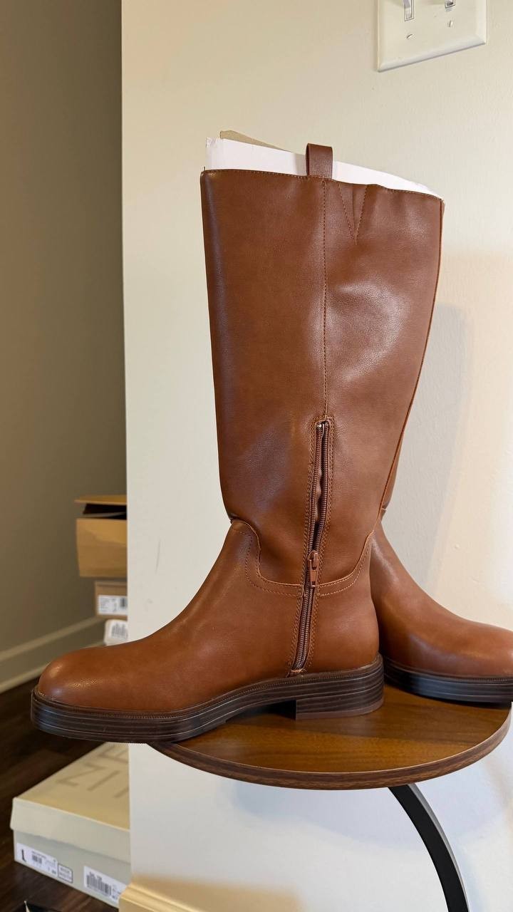 DV Dolce Vita Jernie Boots 10M Tan Smooth Riding Round Toe NIB msrp$99
