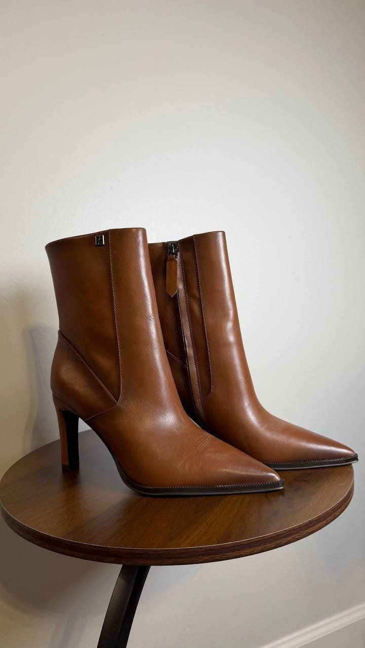 Franco Sarto Toe Dress Booties – Tobacco – Size 5M – MSRP $215
