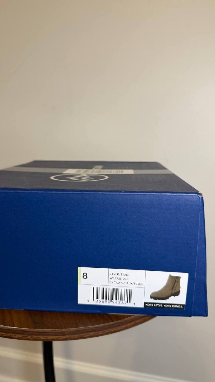 White Mountain Dark Taupe Polyurethane Block Heel Booties 8M NIB MSRP $99