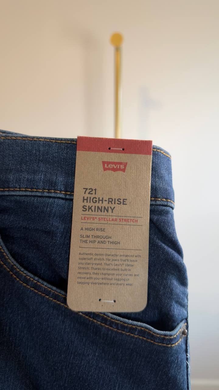 Levi’s 721 High Rise Skinny Jeans Plus Size 24W Medium Wash NWT $69.50