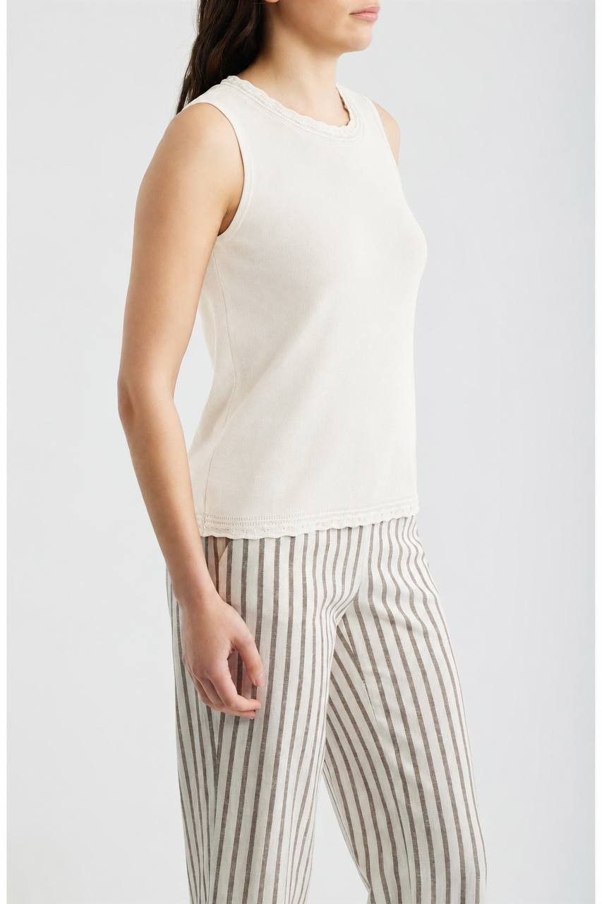 Anne Klein Scallop Trim Sleeveless Sweater White Dove S NWT $69