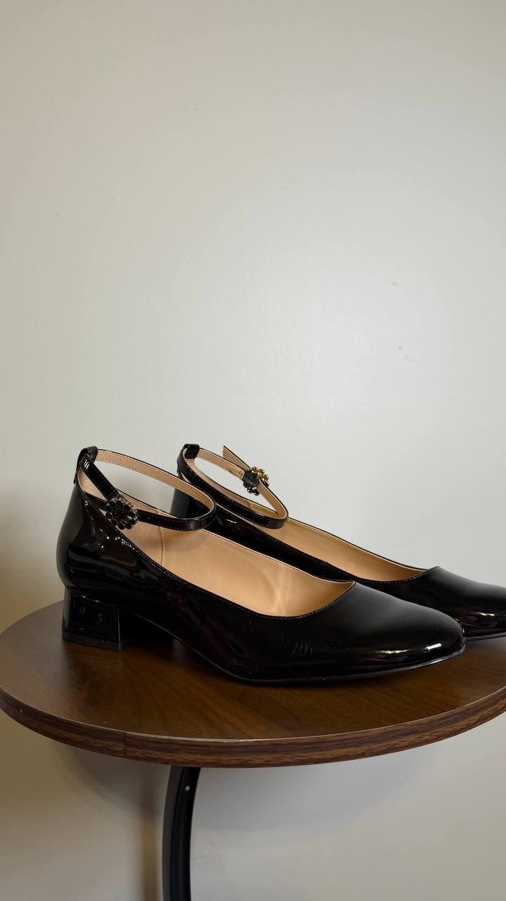 Bandolino Black Man‑Made Ankle Strap Pumps 8.5M NIB MSRP $89