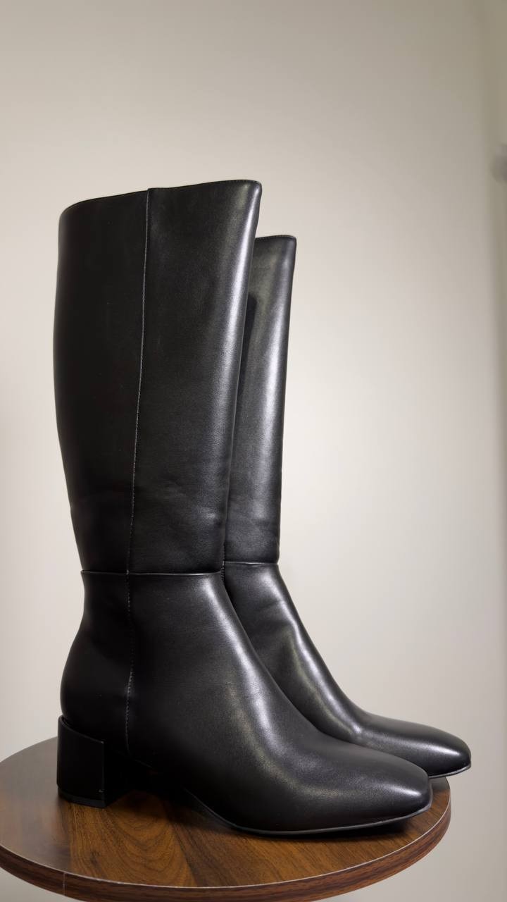 Bandolino  Addyson  Tall  Wide  Calf  Boots  Black  8.5  M  New  in  Box  $139