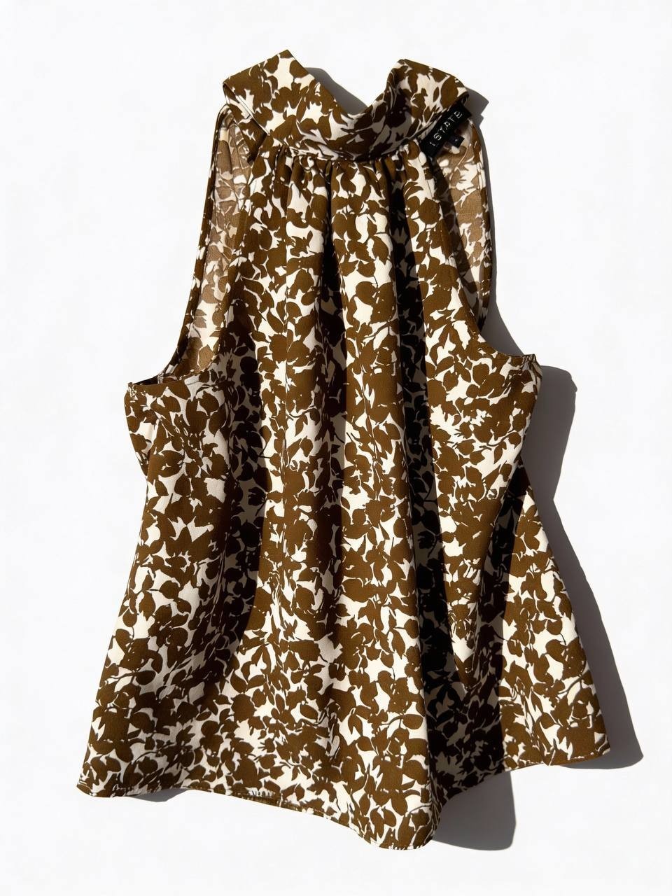 1.State Brown & White Floral High‑Neck Blouse – Size S – NWT