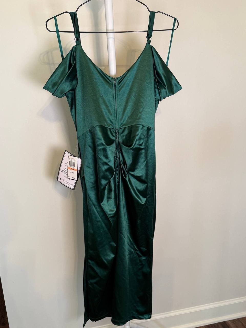 Driftwood Women’s Dress-Size-14W-Off‑Shoulder Spaghetti Strap-Black-Damaged- $99