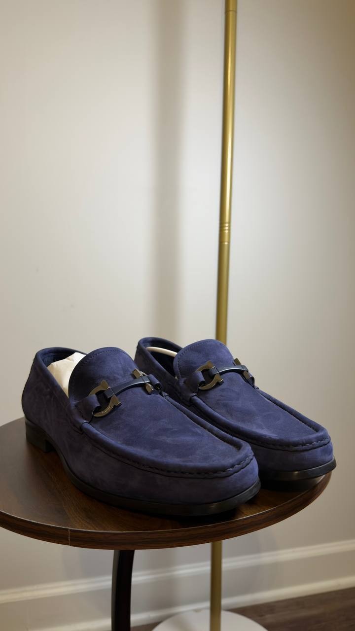 Ferragamo  Gancini  Loafers  Blue  Suede  8.5  New  in  Box  $950