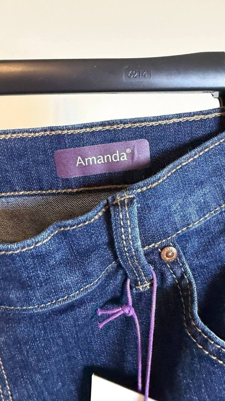 Gloria Vanderbilt Women’s Plus Amanda Straight Jeans Madison Size18W NWT MSRP$52