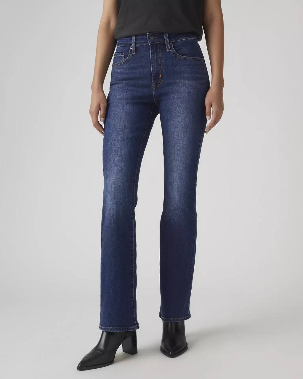 Levi’s 725 High Rise Bootcut Jeans Indigo 18W NWT $69.50